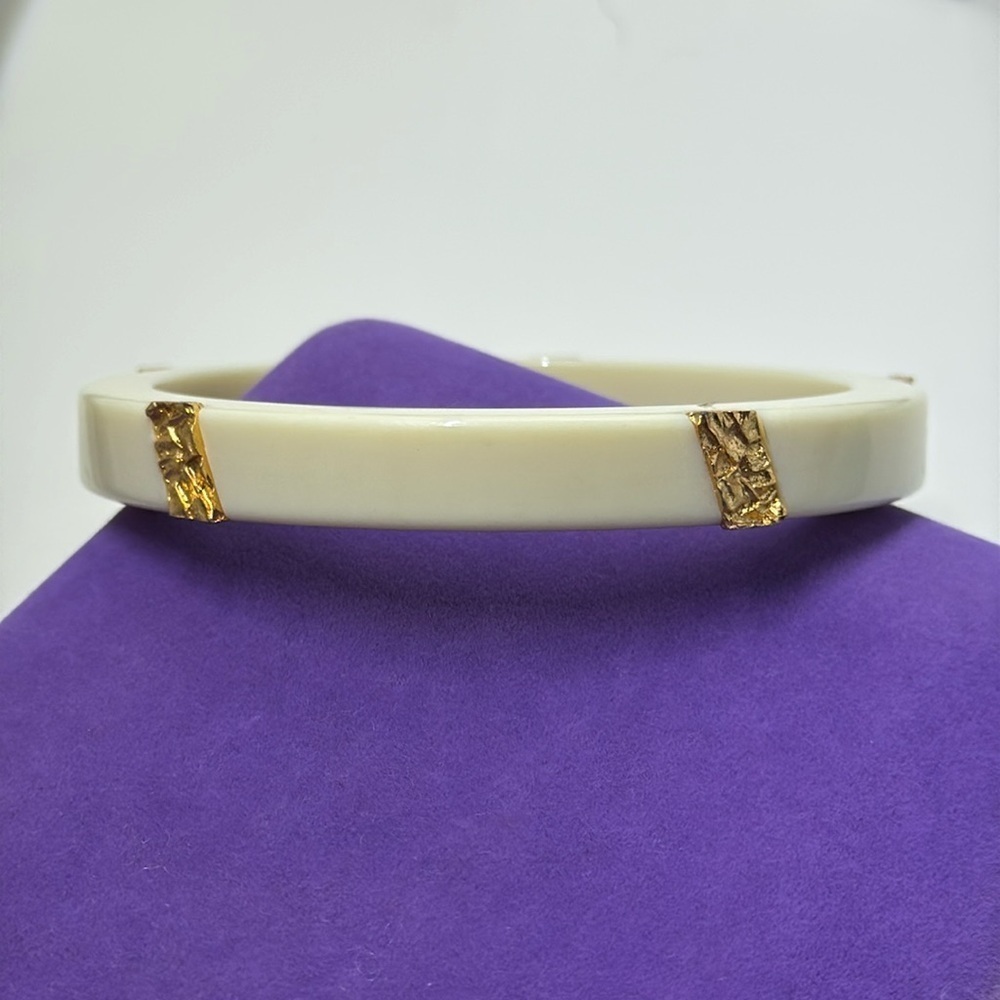 💛 Vintage White Enamel, Gold Foil Bangle